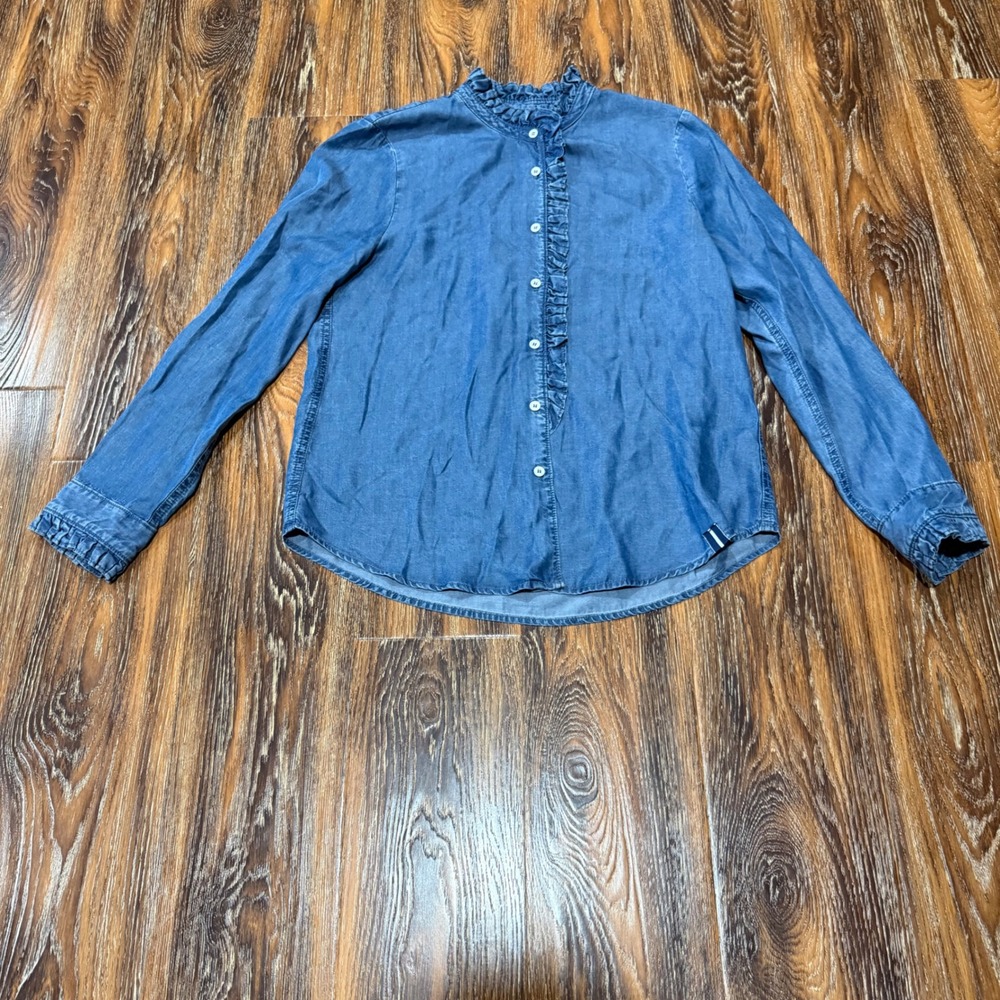 Court & Rowe Medium Shirt Women Blue Ruffle Neck Long Sleeve Tencel Chambray